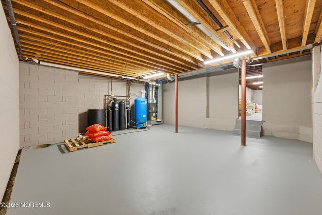 203 Stillhouse Road, Millstone, NJ 08535