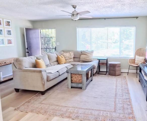 117 Nevada Avenue, Vista, CA 92084
