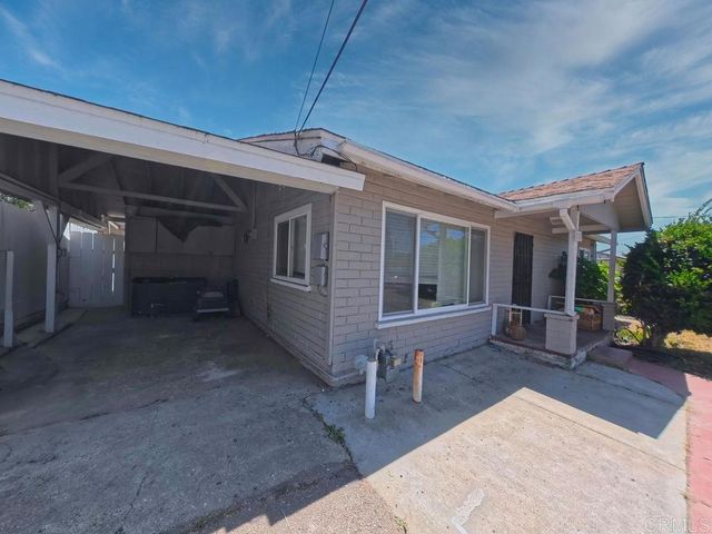 117 Nevada Avenue, Vista, CA 92084