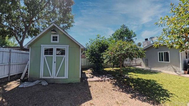 117 Nevada Avenue, Vista, CA 92084