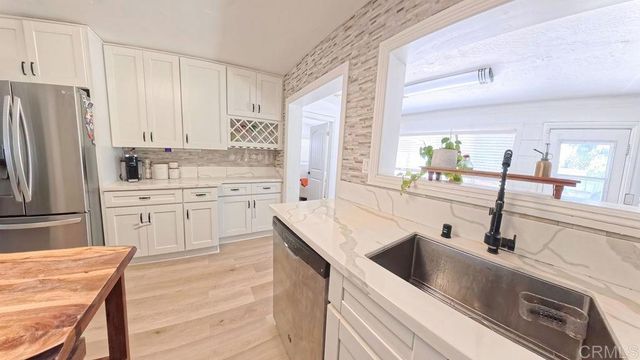 117 Nevada Avenue, Vista, CA 92084