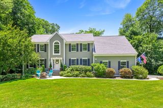 1 Boxwood Road, Farmington, CT 06032