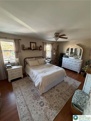 1879 Aster Road, Lower Macungie Twp, PA 18062