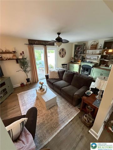 1879 Aster Road, Lower Macungie Twp, PA 18062