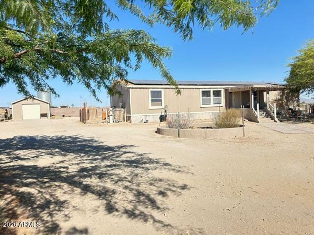 2005 N 196th Drive, Buckeye, AZ 85396 — exterior