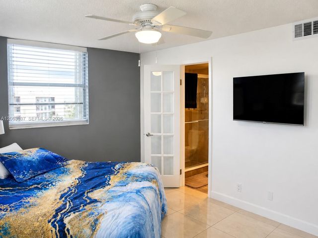 401 SE 3rd St 608, Dania Beach, FL 33004