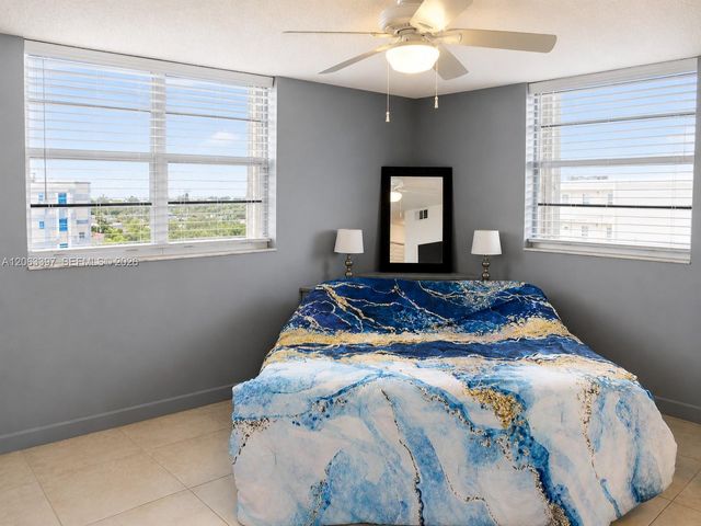 401 SE 3rd St 608, Dania Beach, FL 33004
