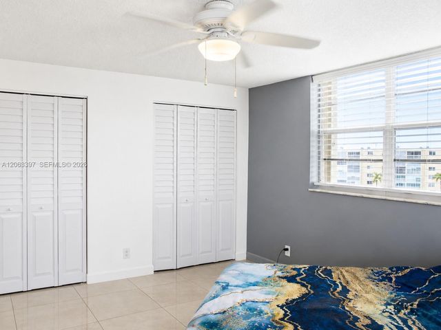 401 SE 3rd St 608, Dania Beach, FL 33004