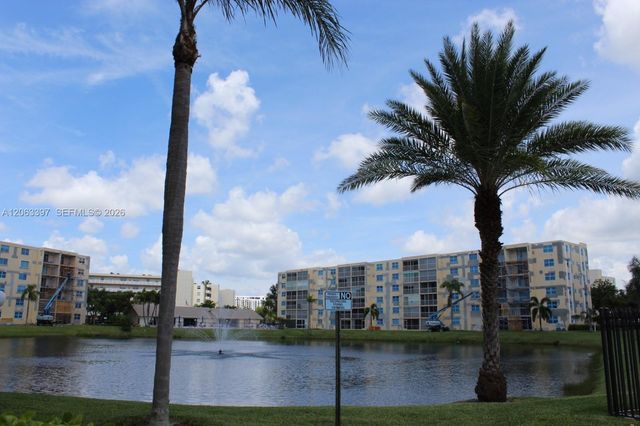 401 SE 3rd St 608, Dania Beach, FL 33004