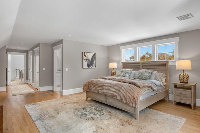 4 Monomoy Lane, Orleans, MA 02653