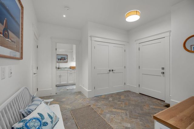 4 Monomoy Lane, Orleans, MA 02653