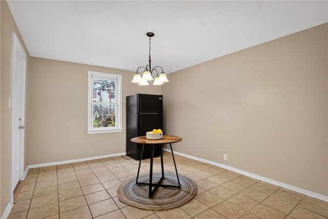 621 Washington Ave, Carnegie, PA 15106