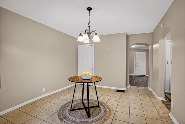 621 Washington Ave, Carnegie, PA 15106