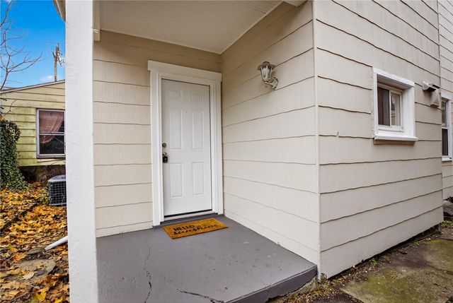 621 Washington Ave, Carnegie, PA 15106