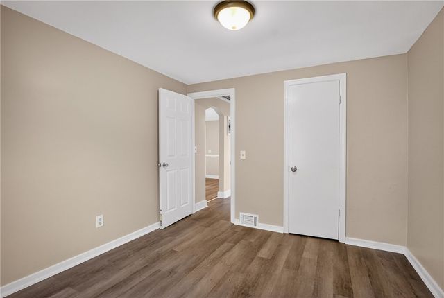 621 Washington Ave, Carnegie, PA 15106