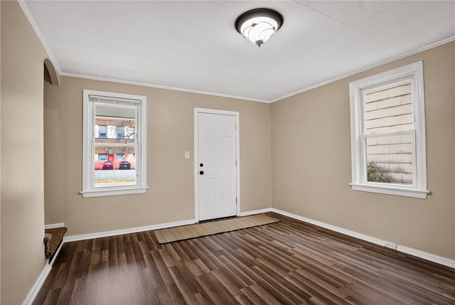 621 Washington Ave, Carnegie, PA 15106