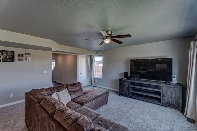 412 HENRY POTTER RD, Box Elder, SD 57719