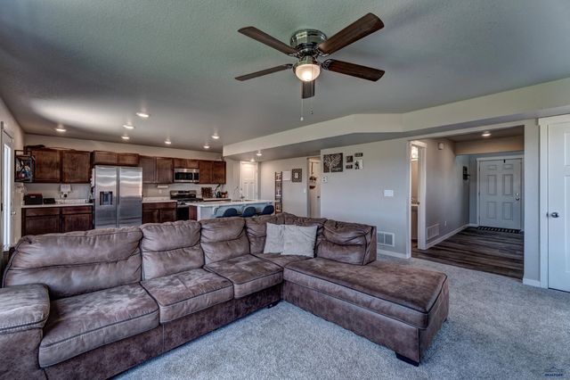 412 HENRY POTTER RD, Box Elder, SD 57719