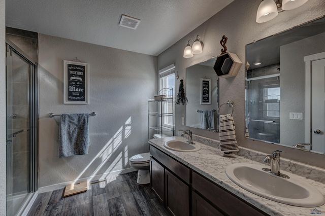 412 HENRY POTTER RD, Box Elder, SD 57719