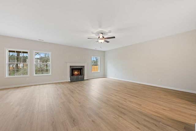 2279 Fuzzy Falls, Opelika, AL 36804