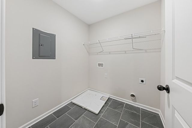 2279 Fuzzy Falls, Opelika, AL 36804