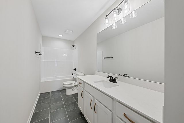 2279 Fuzzy Falls, Opelika, AL 36804