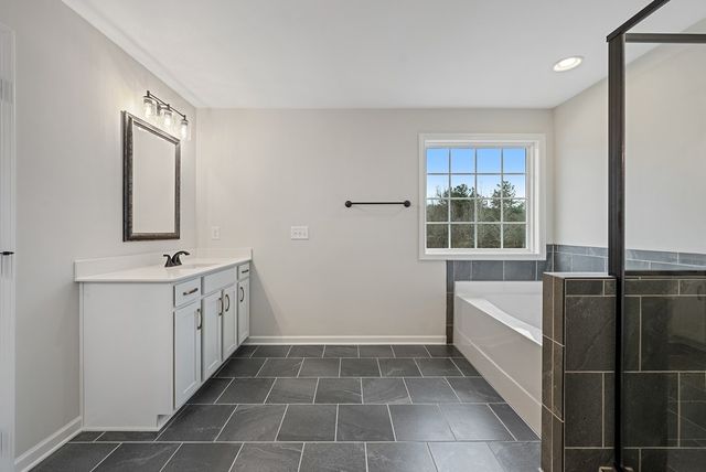 2279 Fuzzy Falls, Opelika, AL 36804