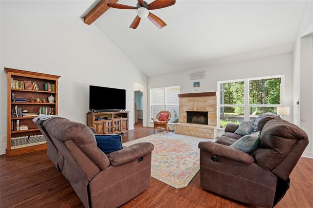 460 Joe Davis Road, Van Alstyne, TX 75495