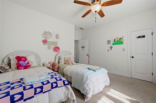 460 Joe Davis Road, Van Alstyne, TX 75495