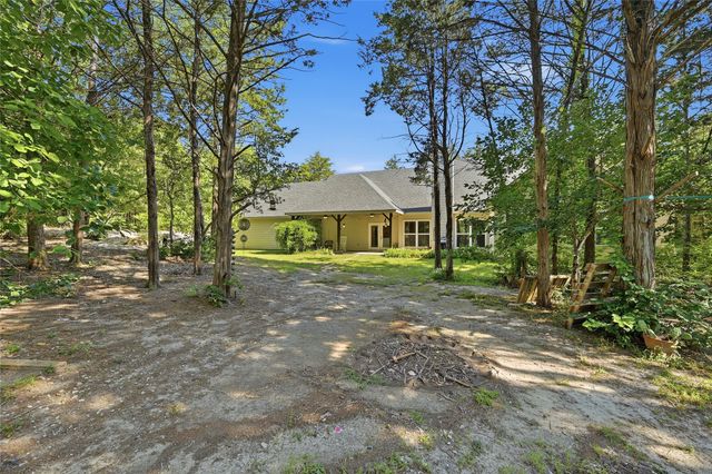 460 Joe Davis Road, Van Alstyne, TX 75495