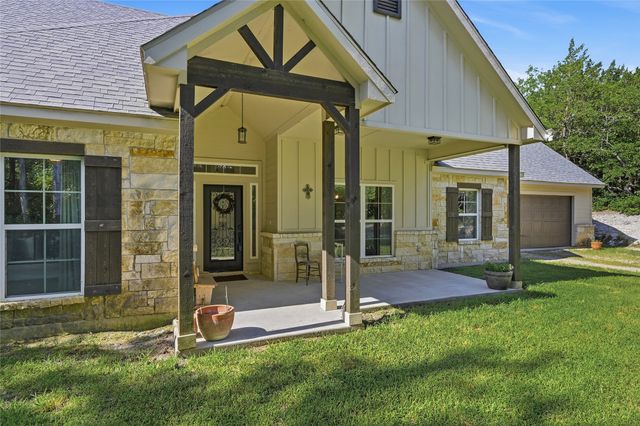 460 Joe Davis Road, Van Alstyne, TX 75495