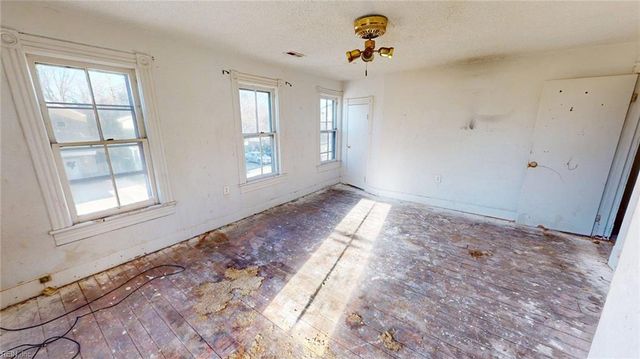 1318 18th ST, Chesapeake, VA 23324