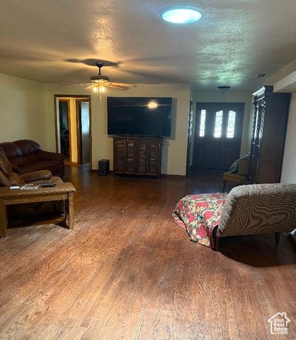 3053 WESLEY POWELL DR, St. George, UT 84790