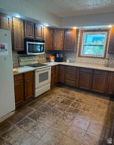 3053 WESLEY POWELL DR, St. George, UT 84790