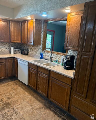 3053 WESLEY POWELL DR, St. George, UT 84790