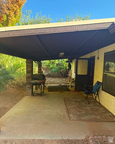 3053 WESLEY POWELL DR, St. George, UT 84790