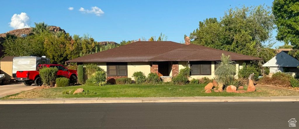 3053 WESLEY POWELL DR, St. George, UT 84790