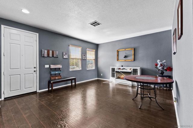 31692 Pompei, Winchester, CA 92596