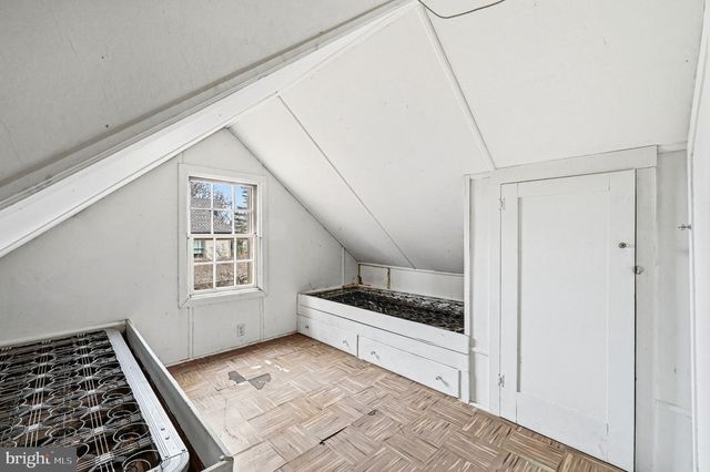 218 VASSAR AVE, Swarthmore, PA 19081