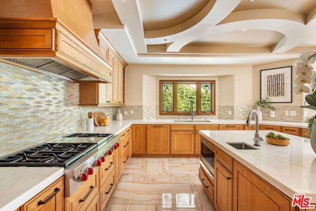 2468 Coldwater Canyon Drive, Beverly Hills, CA 90210