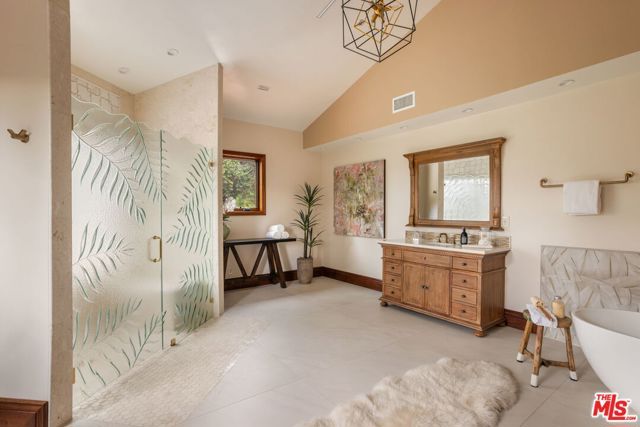 2468 Coldwater Canyon Drive, Beverly Hills, CA 90210