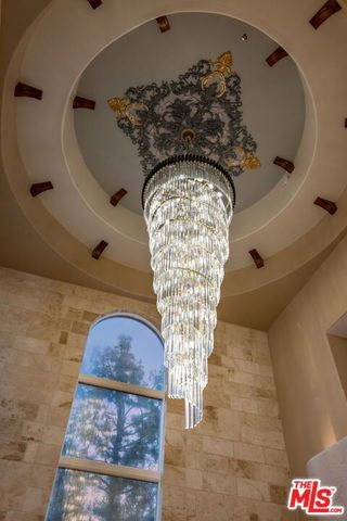 2468 Coldwater Canyon Drive, Beverly Hills, CA 90210