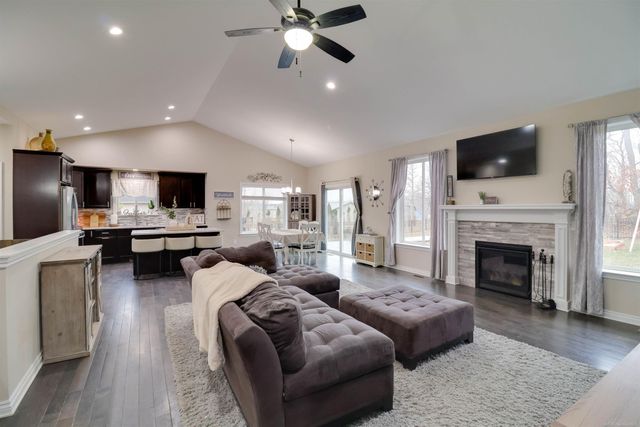 450 Pheasant Ridge Court, Ortonville, MI 48462