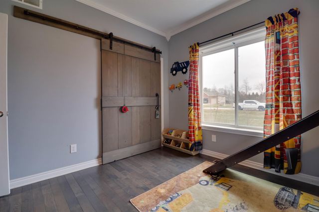 450 Pheasant Ridge Court, Ortonville, MI 48462