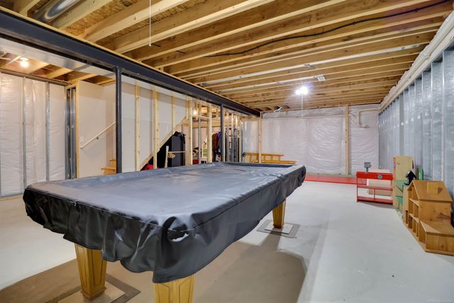 450 Pheasant Ridge Court, Ortonville, MI 48462