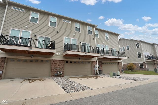 3517 Buckner Drive, Westfield, IN 46074