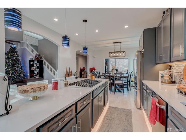 2946 S Devinney Ct, Lakewood, CO 80228