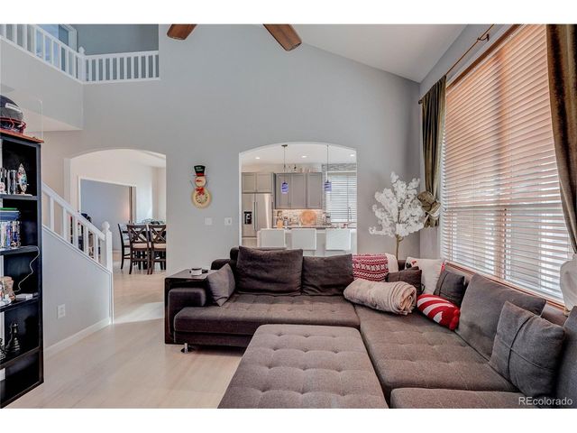 2946 S Devinney Ct, Lakewood, CO 80228