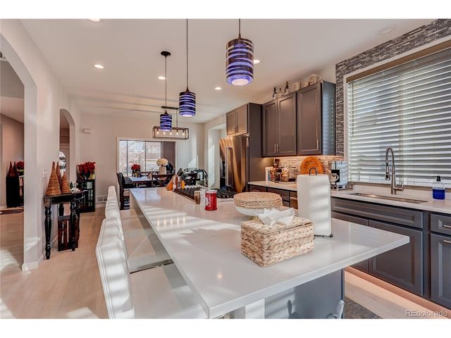 2946 S Devinney Ct, Lakewood, CO 80228