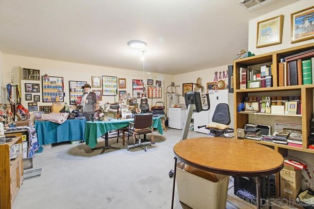 1478 Peutz Valley Rd, Alpine, CA 91901